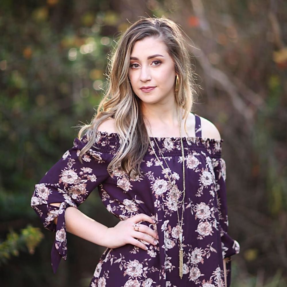 Meet your Posher, Tori